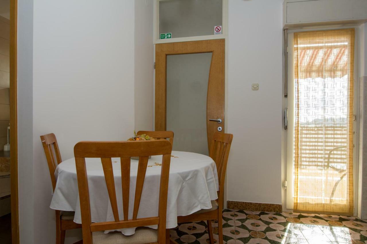 Apartments Pericic Podstrana Exterior photo