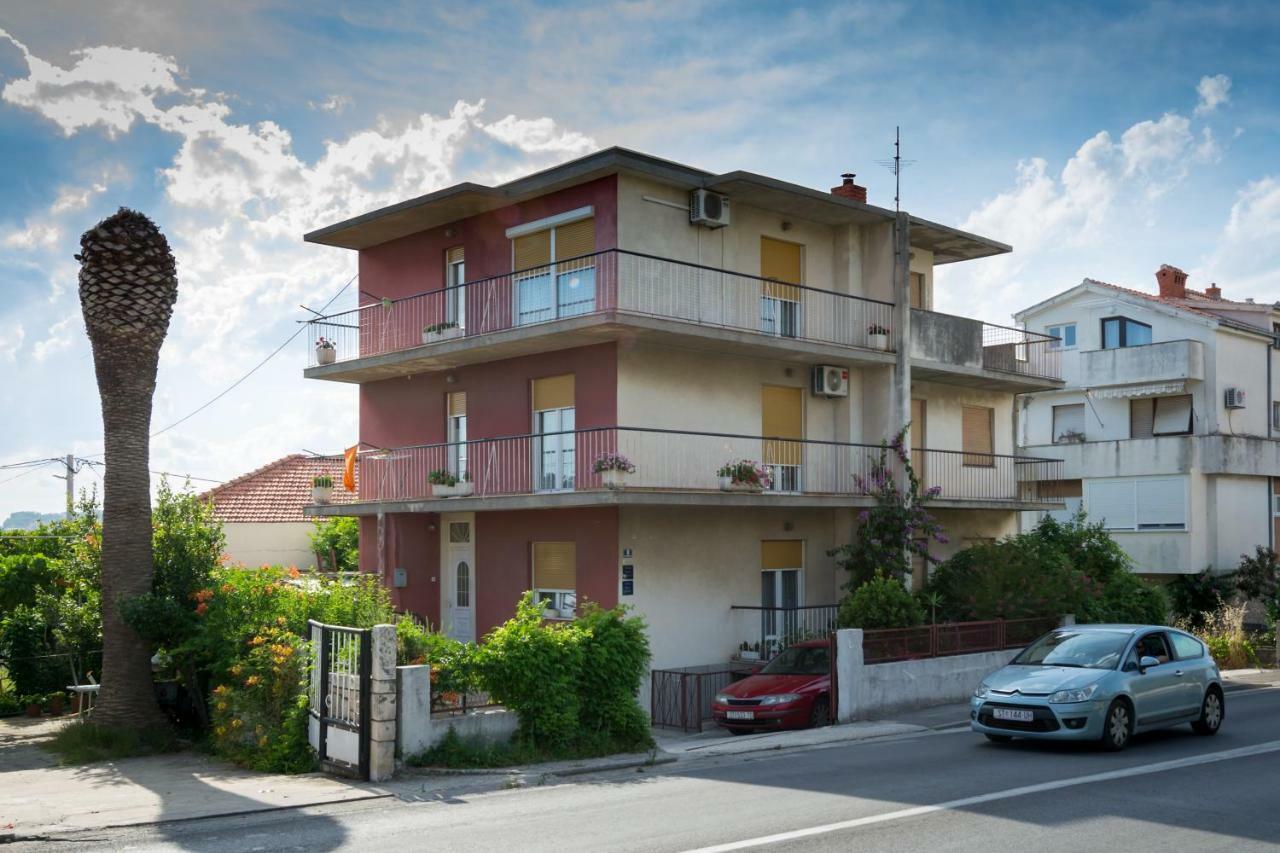 Apartments Pericic Podstrana Exterior photo