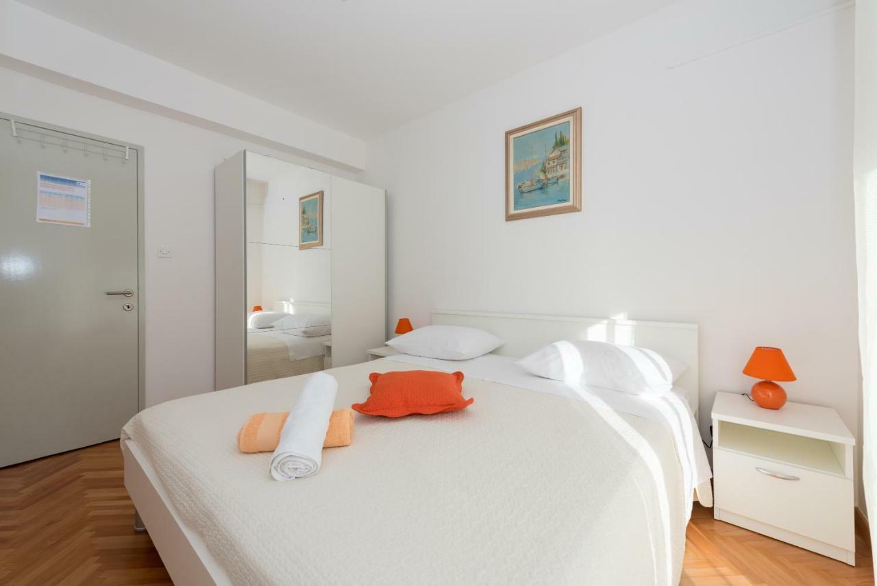 Apartments Pericic Podstrana Exterior photo