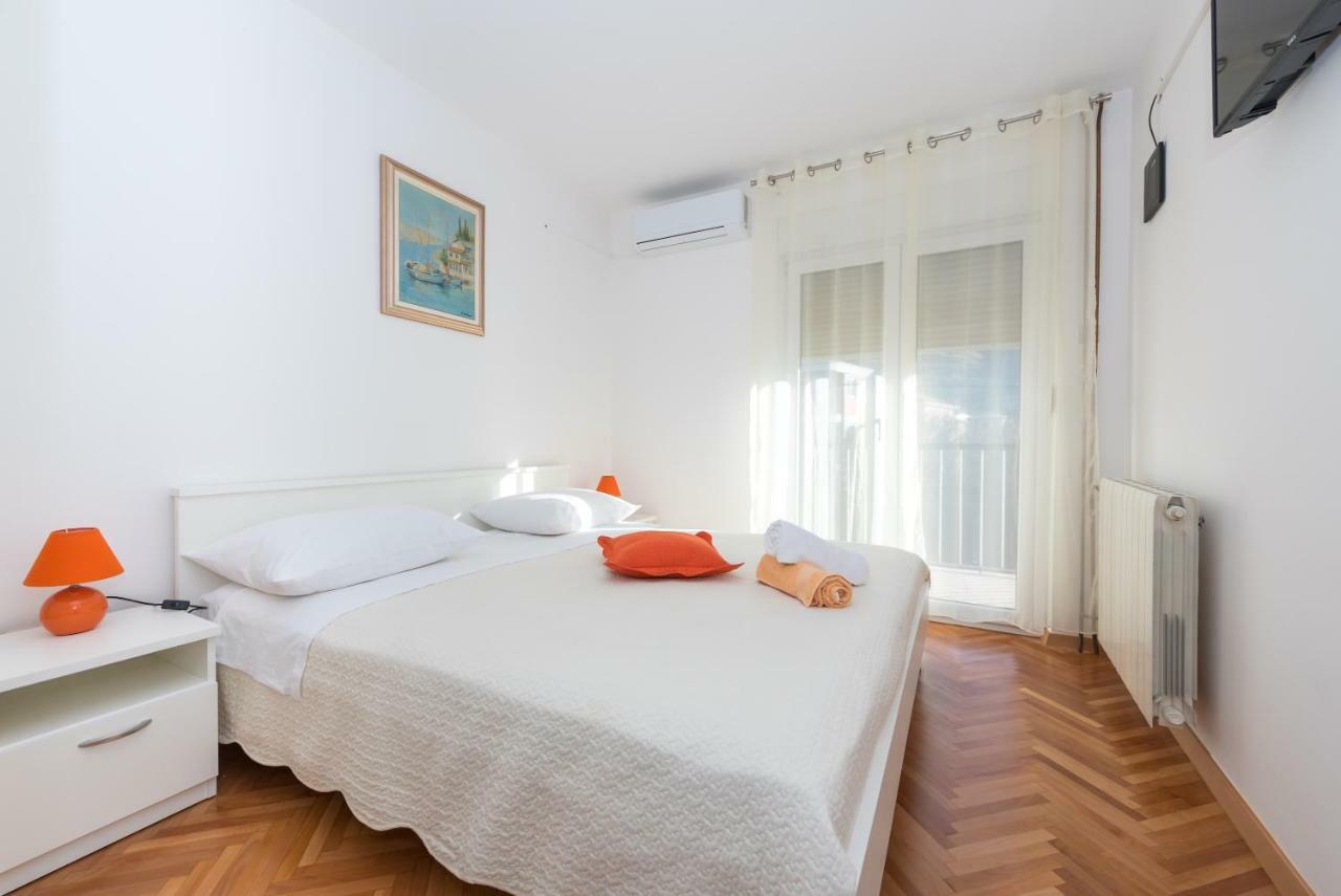 Apartments Pericic Podstrana Exterior photo